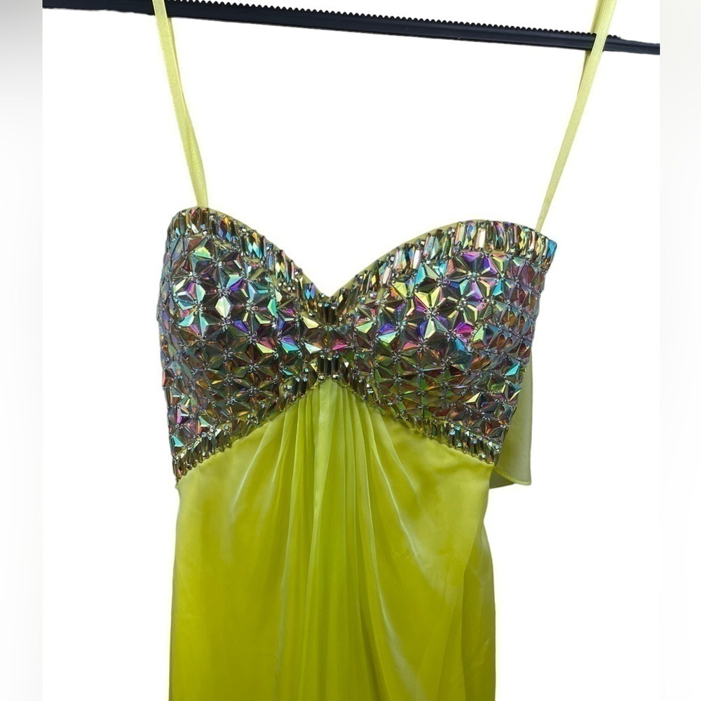 La Femme light lime green fairy core elegance beaded bodice gown . Size 2 - Picture 5 of 14